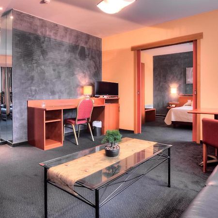 Hotel Tristar La Louvière Habitación foto